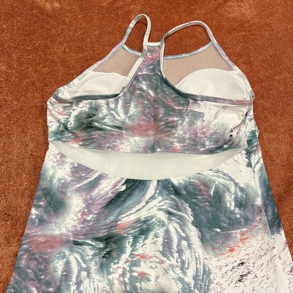 Fabletics Multicolor Activewear Set - Picture 8 of 9